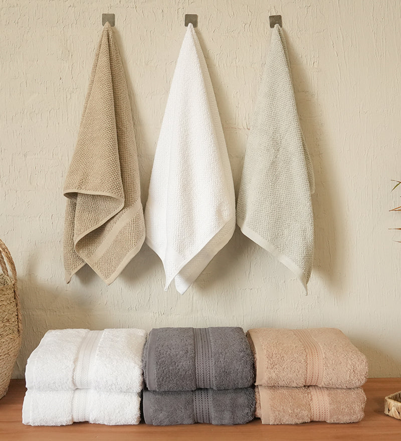BEIGE PLUSH