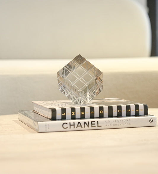 CRYSTAL CUBE