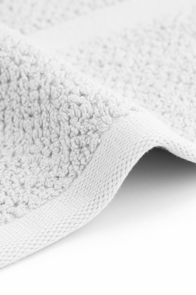 WHITE WEAVE-Bath Towel