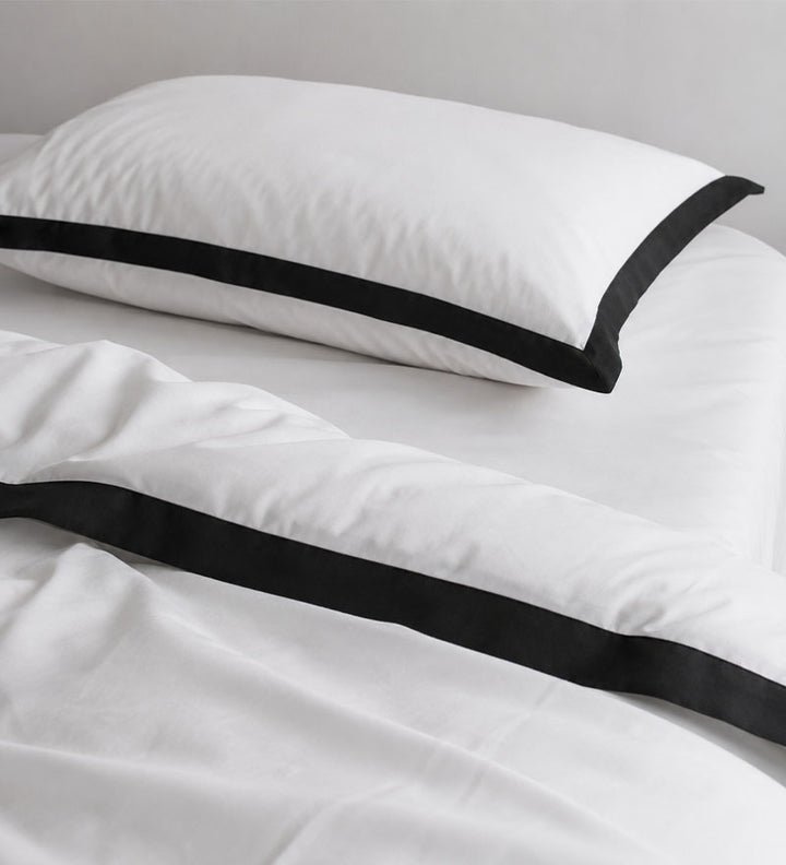 MONOCHROME - DUVET COVER SET